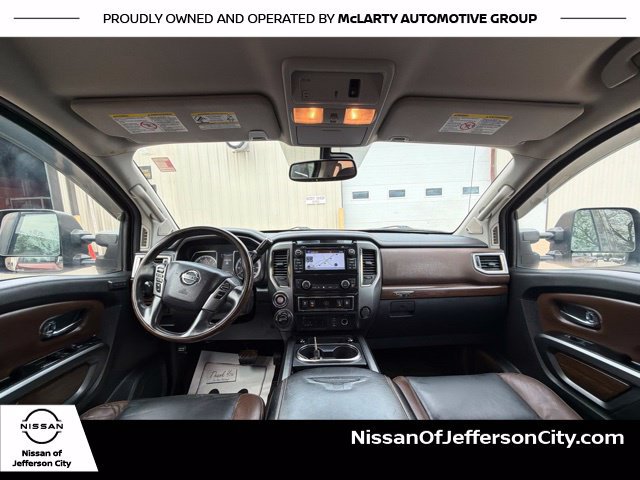 Used 2017 Nissan Titan Platinum Reserve AWD/4WD image 19