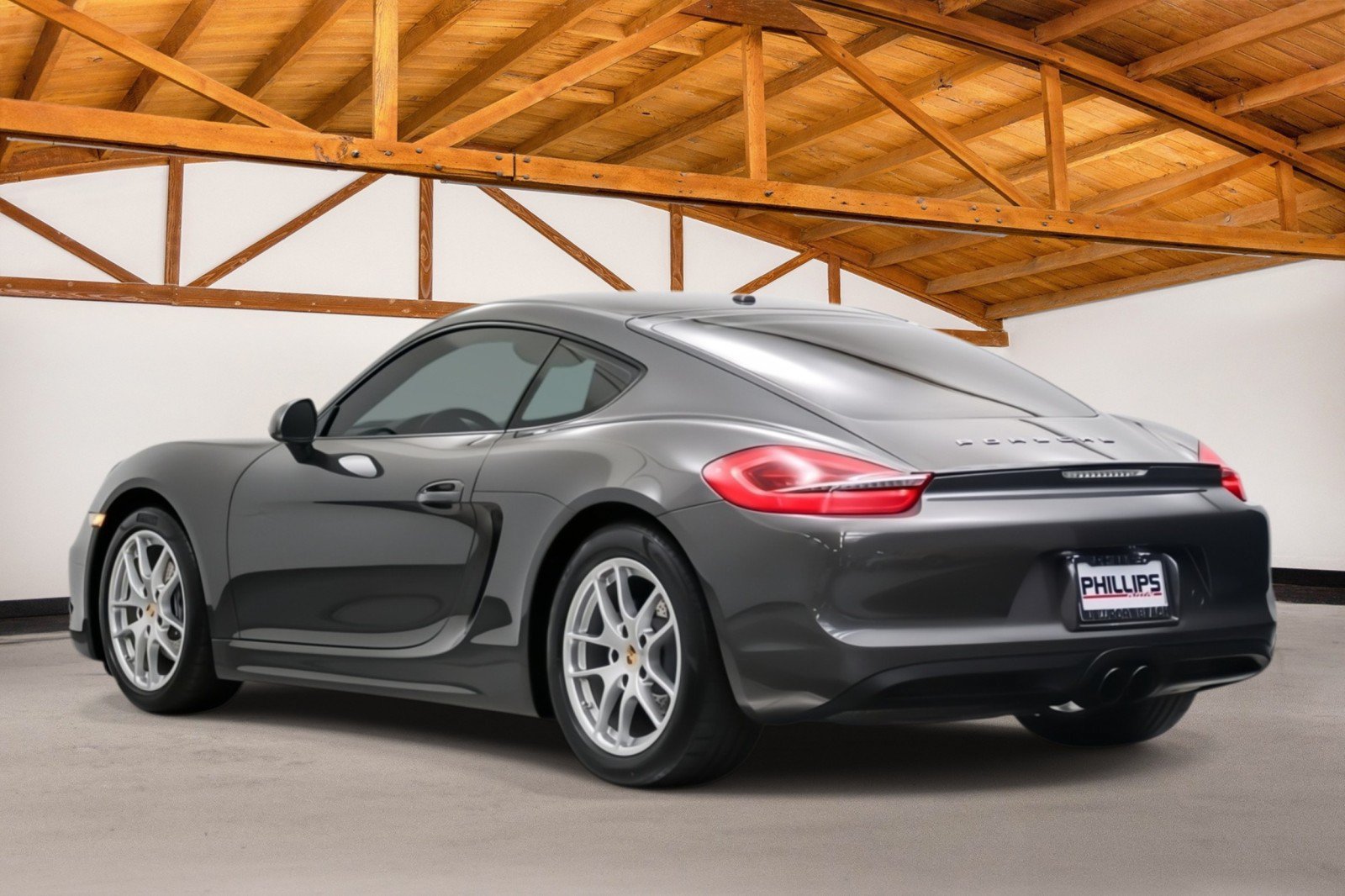 Used 2014 Porsche Cayman RWD image 3