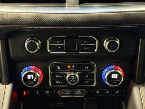 Certified 2024 GMC Yukon XL AT4 w/ Max Trailering Package image 16