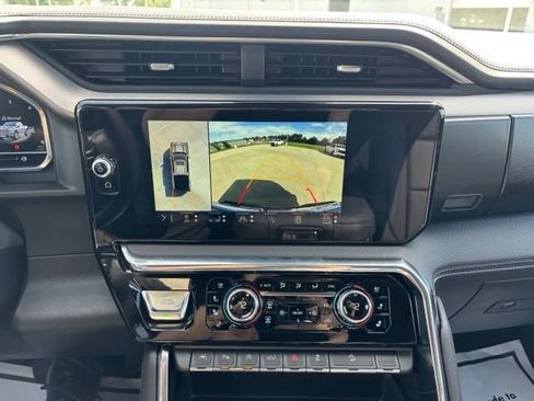 Certified 2025 GMC Sierra 1500 Denali AWD/4WD image 15