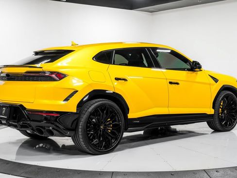 Used 2025 Lamborghini Urus S AWD/4WD image 3