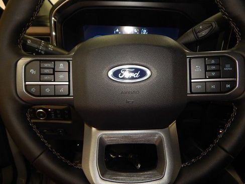 New 2025 Ford F350 Lariat w/ Lariat Ultimate Package image 31