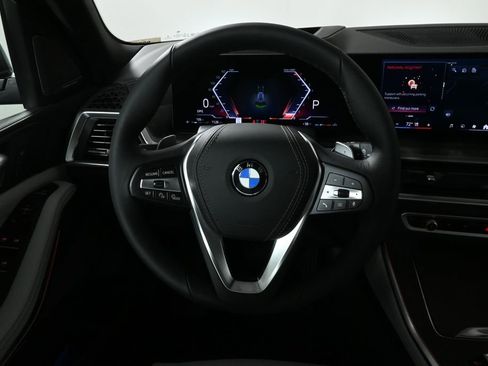 Used 2026 BMW X5 xDrive40i w/ Premium Package image 18