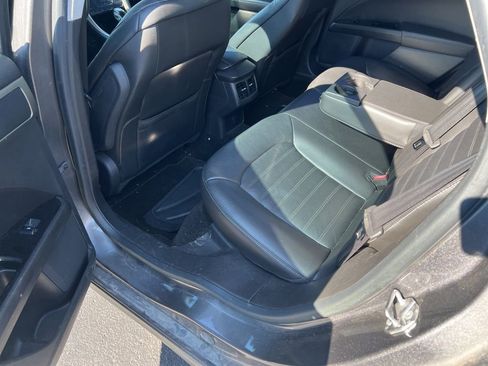 Used 2014 Ford Fusion SE w/ Equipment Group 202A image 8