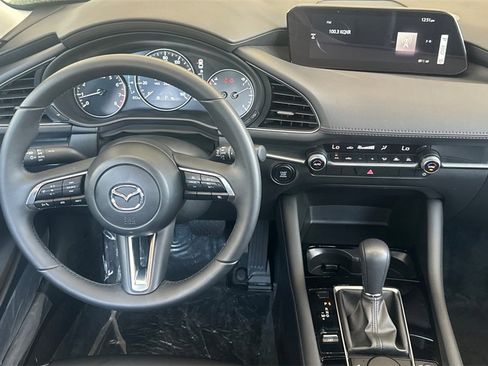 Used 2025 MAZDA MAZDA3 s image 15