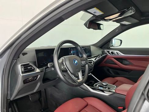 Used 2023 BMW i4 eDrive35 w/ Premium Package image 9