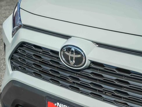 Used 2023 Toyota RAV4 XLE w/ Convenience Package FWD image 10
