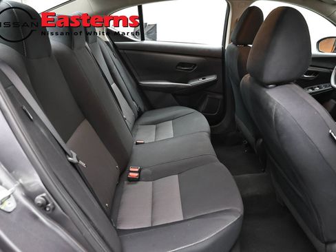 Used 2025 Nissan Sentra SV FWD image 22