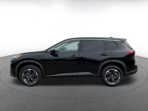 Used 2025 Nissan Rogue SV image 9