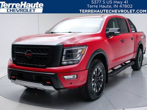 Used 2021 Nissan Titan PRO-4X w/ Pro-4x Convenience Package AWD/4WD image 1