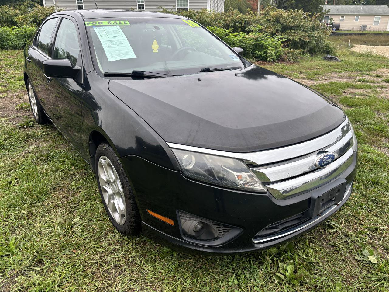 Used 2010 Ford Fusion SE FWD image 3