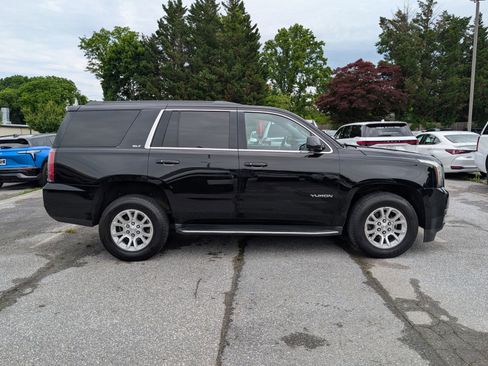 Used 2018 GMC Yukon SLT AWD/4WD image 6