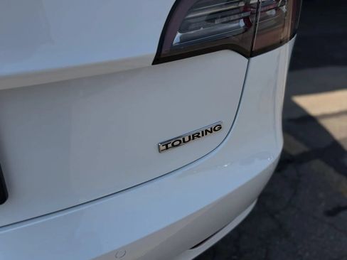 Used 2021 Tesla Model 3 Standard Range Plus RWD image 38
