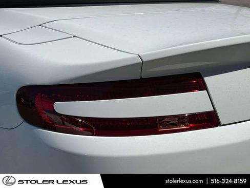 Used 2008 Aston Martin V8 Vantage Roadster RWD image 16