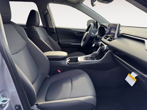New 2025 Toyota RAV4 LE image 15