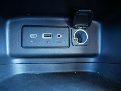 Used 2024 Chevrolet Equinox LT image 22