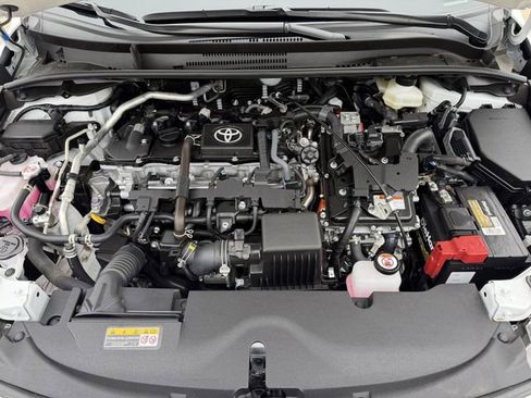 Used 2025 Toyota Corolla SE FWD image 30