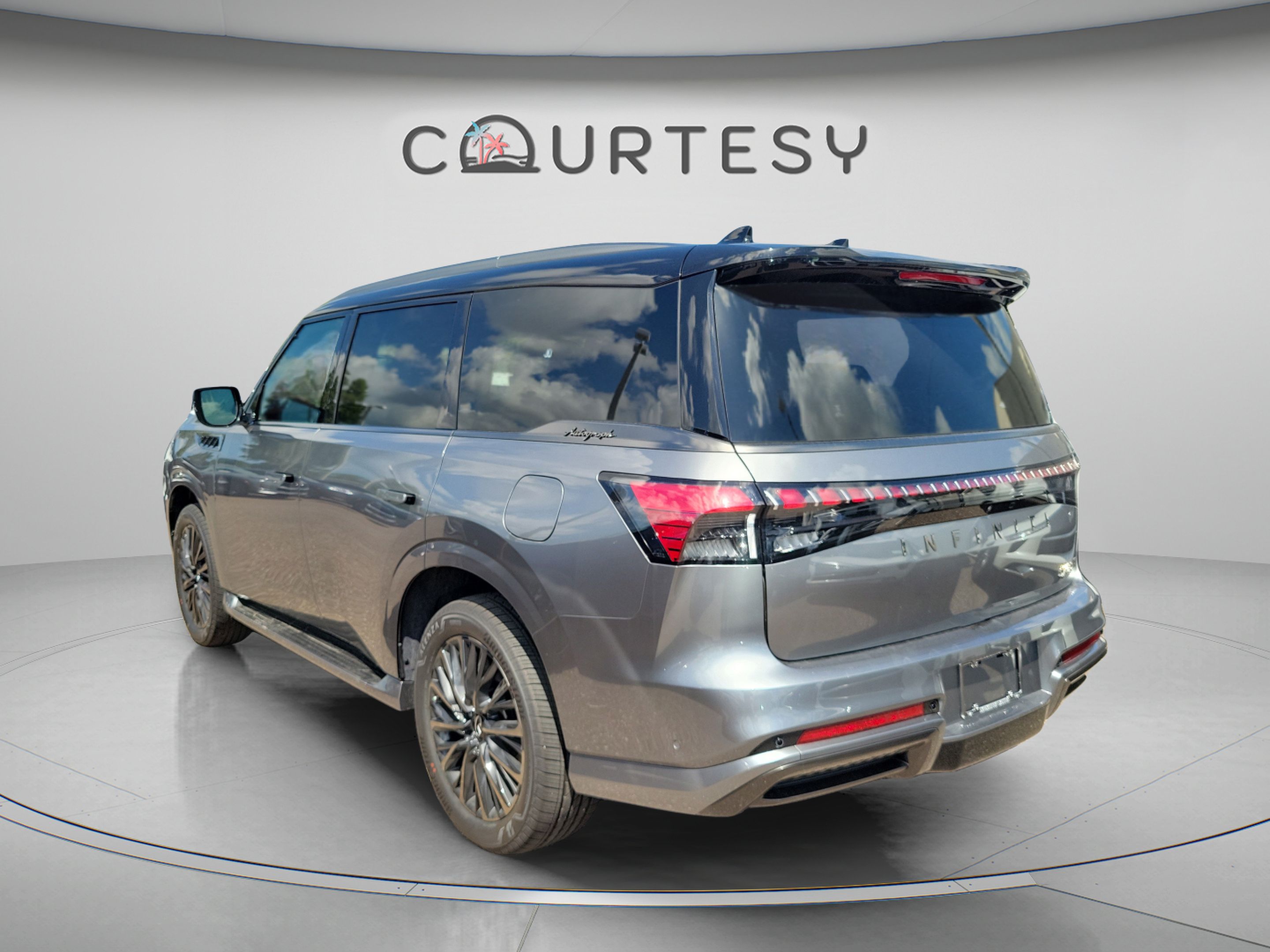 New 2027 INFINITI QX80 Autograph w/ Premium Cargo Package AWD/4WD image 2
