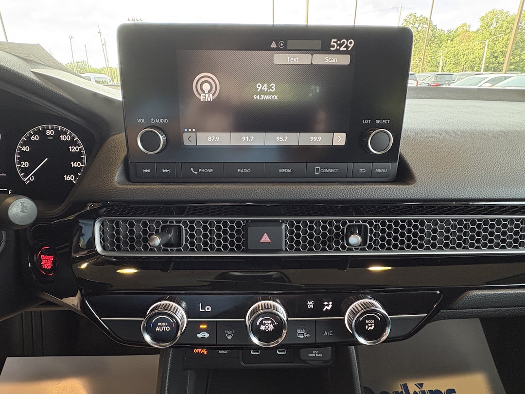 Used 2025 Honda Civic Sport image 16