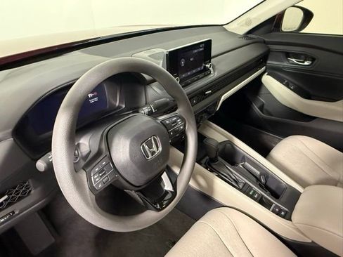 Used 2024 Honda Accord EX image 16