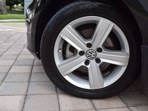 Used 2015 Volkswagen Golf TDI S FWD image 81