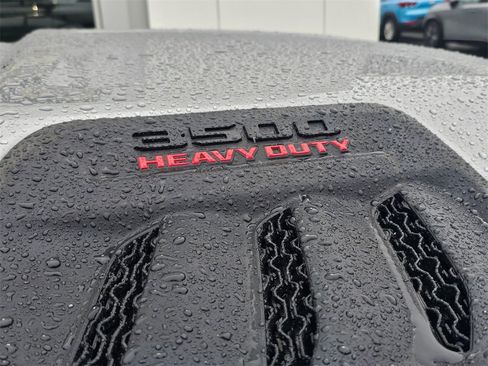 Used 2023 RAM 3500 Laramie w/ Night Edition image 10