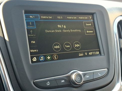 Used 2019 Chevrolet Equinox LT image 16