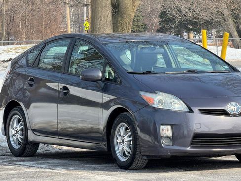 Used 2010 Toyota Prius Five image 18