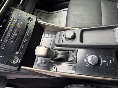 Used 2014 Lexus IS 250 w/ Premium Package RWD image 13