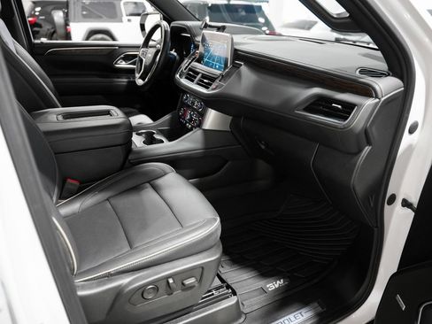 Used 2023 Chevrolet Tahoe Premier w/ Advanced Technology Package AWD/4WD image 24