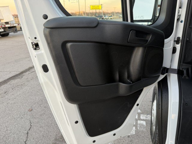 Used 2025 RAM ProMaster 3500 FWD image 26