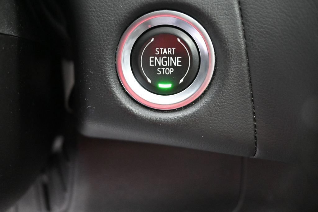 Used 2022 Chevrolet Tahoe Z71 AWD/4WD image 38