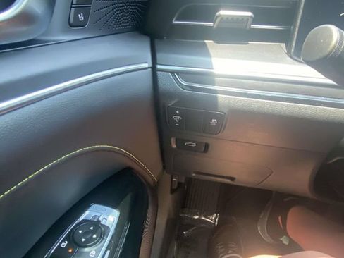 Used 2025 Kia K5 GT w/ GT1 Package FWD image 26