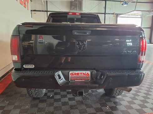 Used 2018 RAM 2500 Laramie w/ Sport Appearance Group AWD/4WD image 6