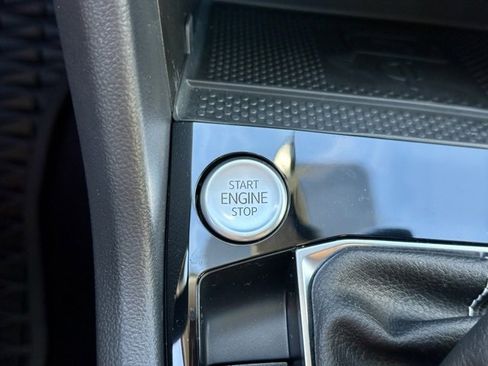 New 2024 Volkswagen Taos SE image 26