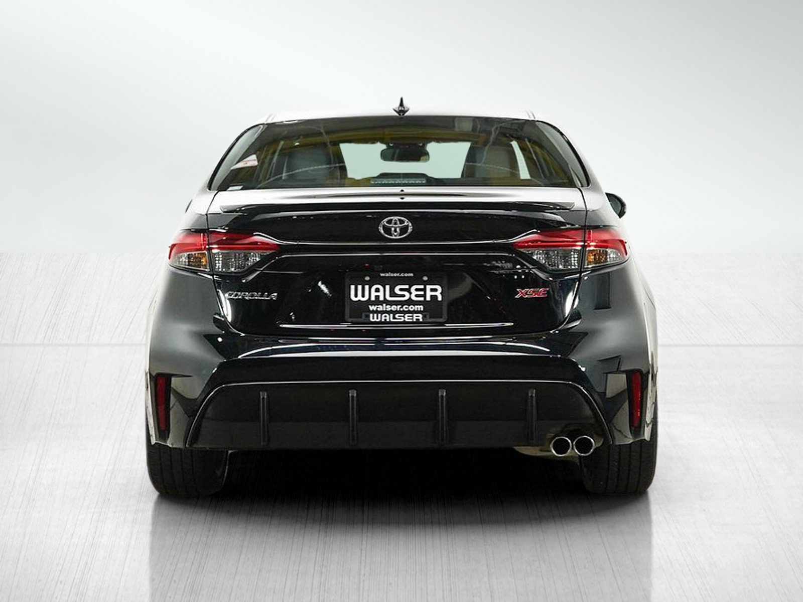 Used 2025 Toyota Corolla XSE FWD image 6