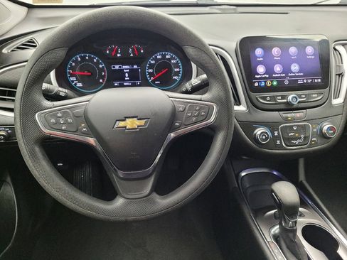 Used 2021 Chevrolet Malibu LS w/ Driver Confidence Package II FWD image 22