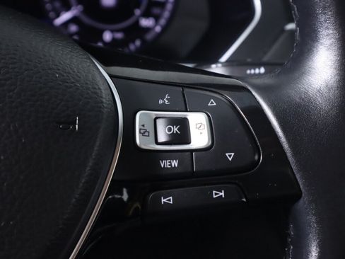 Used 2019 Volkswagen Tiguan SEL w/ 3rd Row Seat Package AWD/4WD image 13