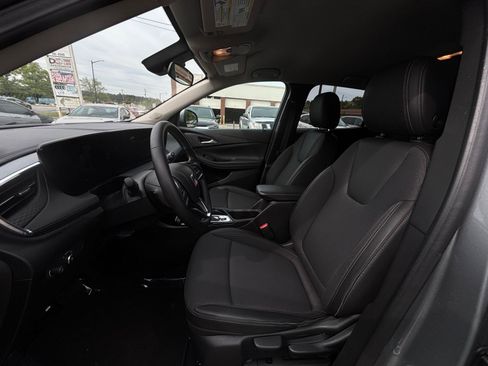 Used 2025 Buick Encore GX Preferred image 27