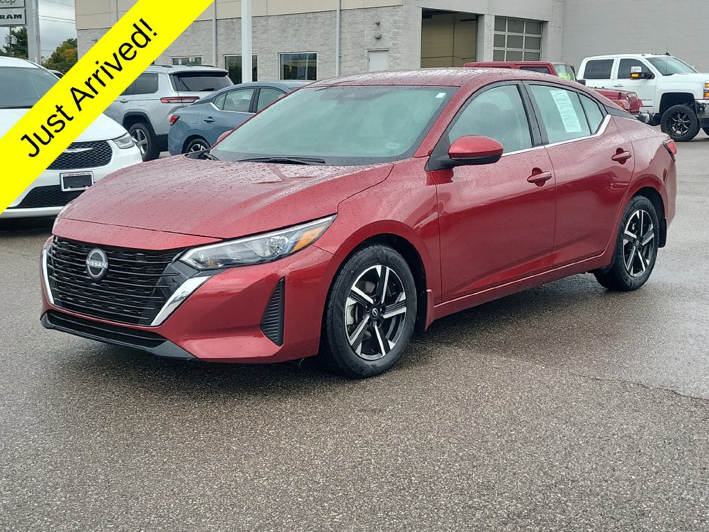 Used 2024 Nissan Sentra SV FWD image 2