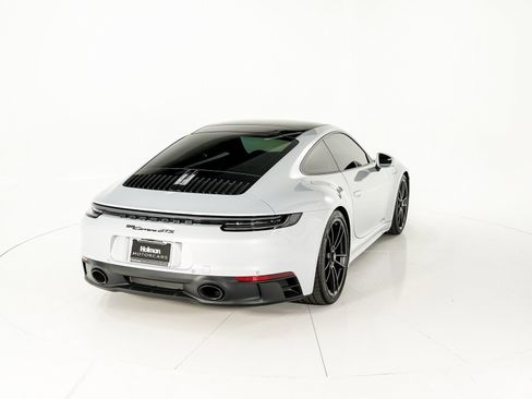 Used 2024 Porsche 911 Carrera GTS image 5