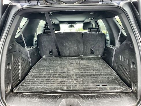 Used 2023 Chevrolet Tahoe LT w/ Luxury Package AWD/4WD image 26