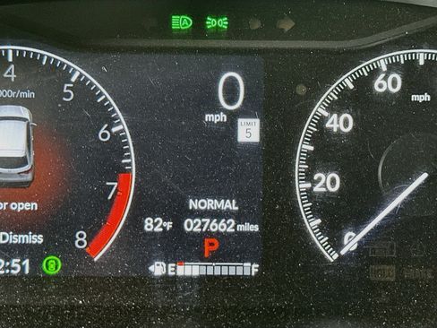 Used 2025 Honda HR-V LX image 18