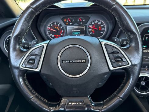 Used 2017 Chevrolet Camaro LT RWD image 28