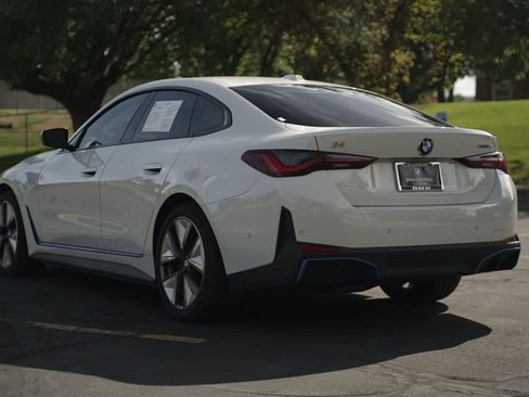 Used 2023 BMW i4 eDrive35 RWD image 3
