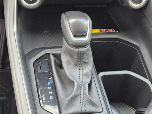 Used 2025 Toyota Grand Highlander AWD Hybrid image 23