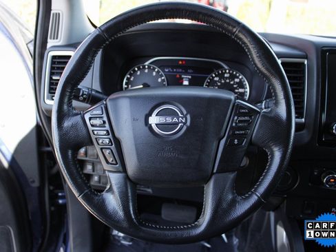 Used 2022 Nissan Frontier SV w/ Technology Package image 18