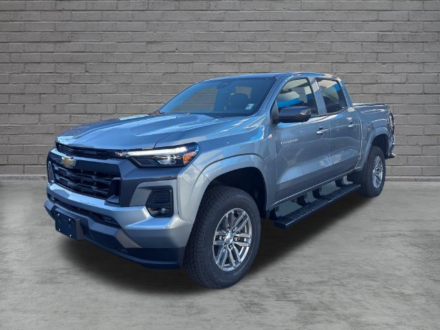 New 2026 Chevrolet Colorado LT w/ LT Convenience Package AWD/4WD image 3