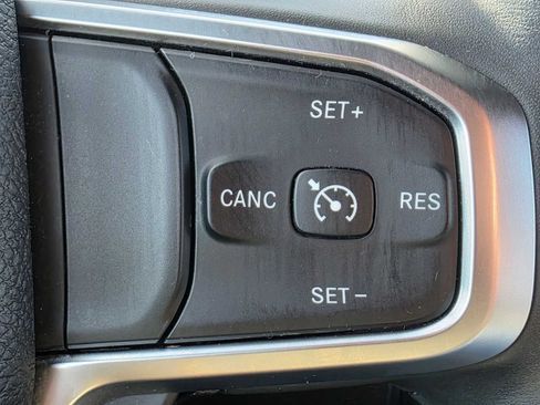 Used 2024 RAM 1500 Big Horn AWD/4WD image 31