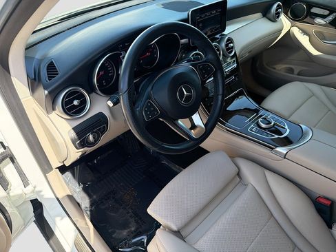 Used 2019 Mercedes-Benz GLC 300 image 25